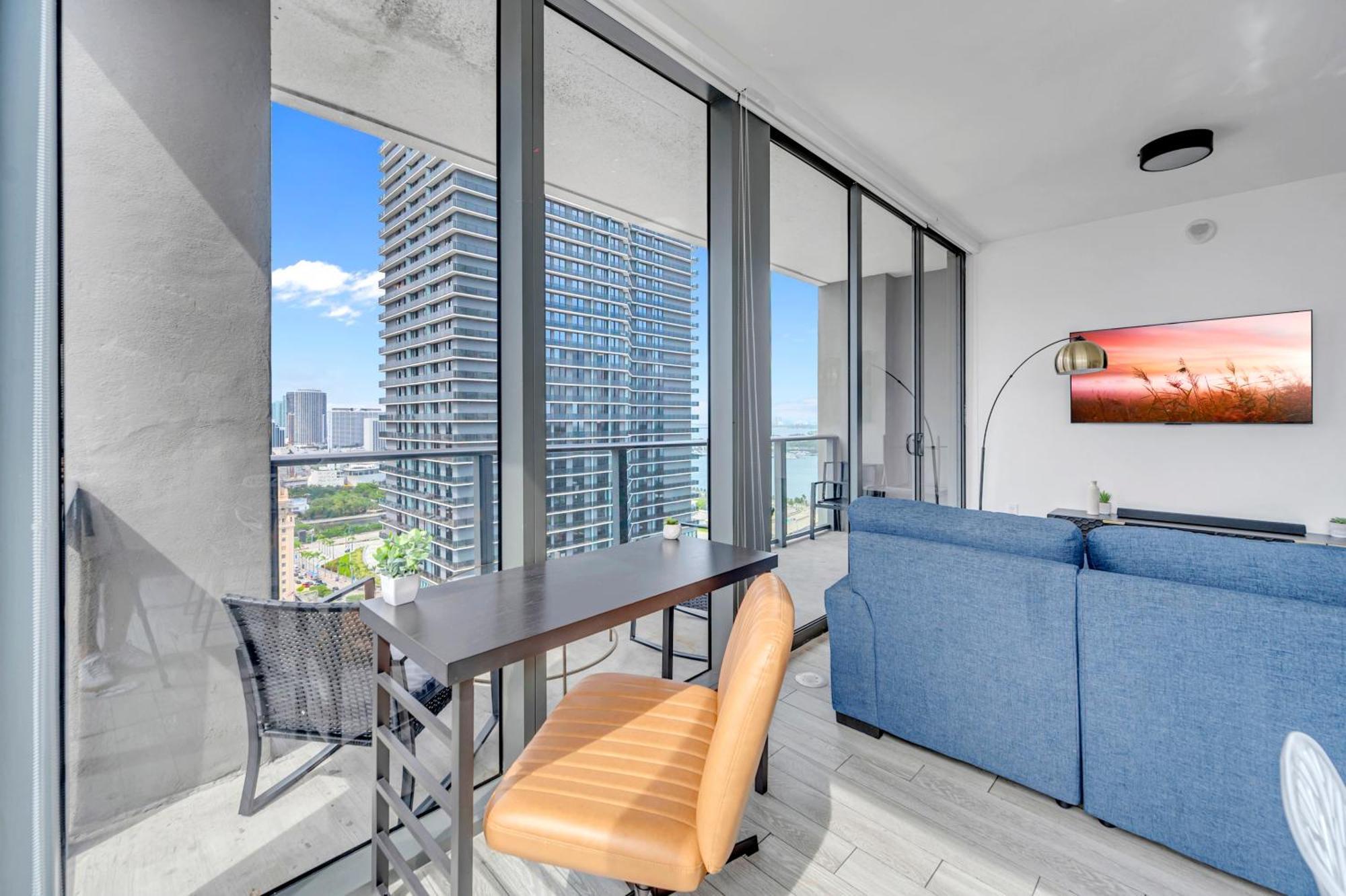 Great 3 Beds 3 Baths Appartment Downtown Маями Екстериор снимка